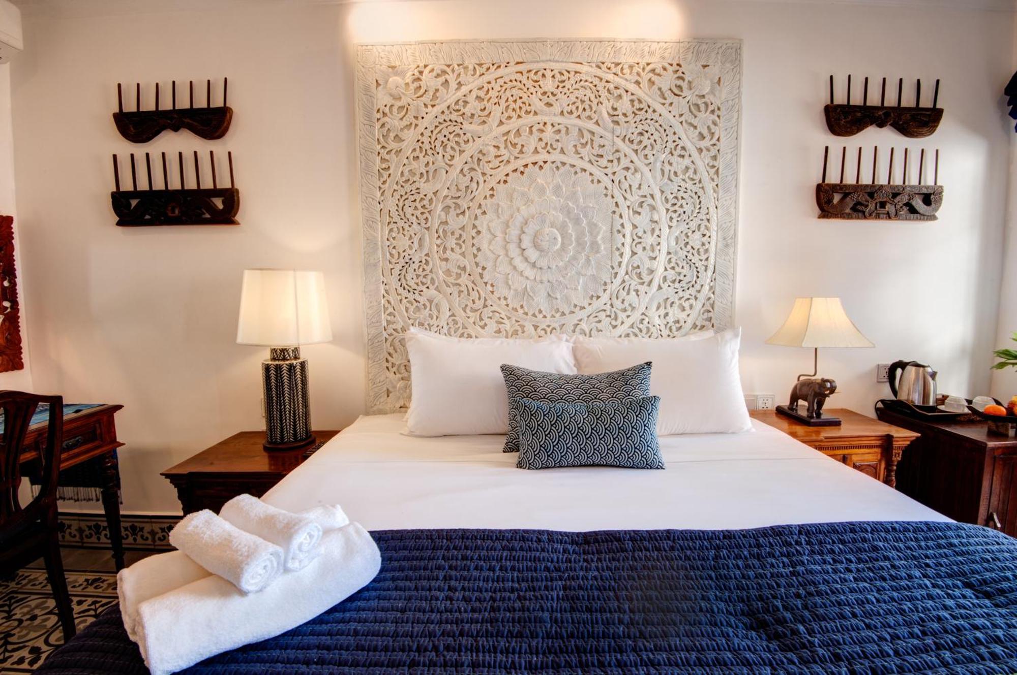 Khmer Surin Boutique Guesthouse بنوم بنه المظهر الخارجي الصورة